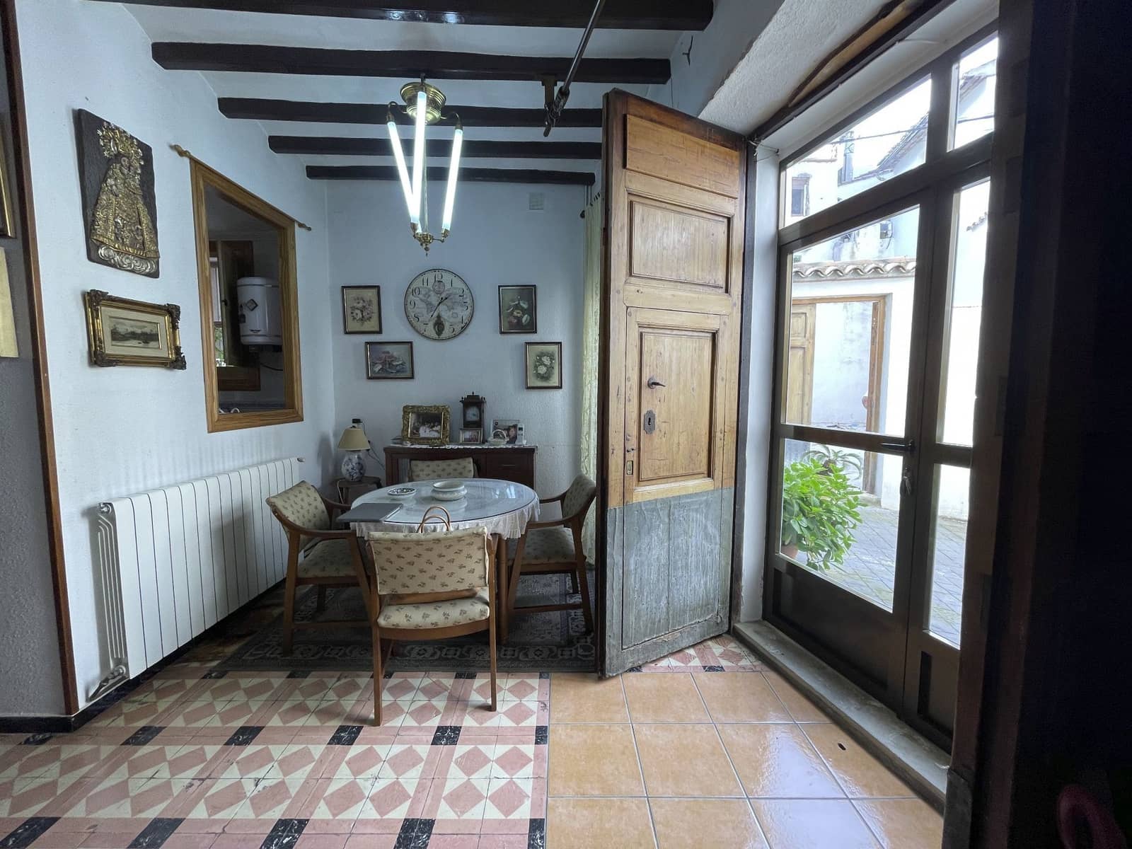 4 makuuhuone Omakotitalo myytävänä paikassa Benimantell mukana 
autotalli - 189 000 € (Ref: 7627331)