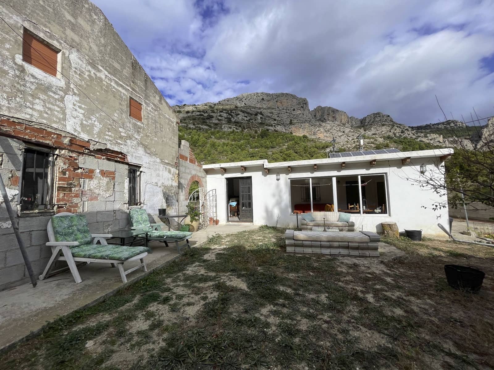 2 soveværelse Villa til salg i Confrides - € 159.000 (Ref: 7984437)