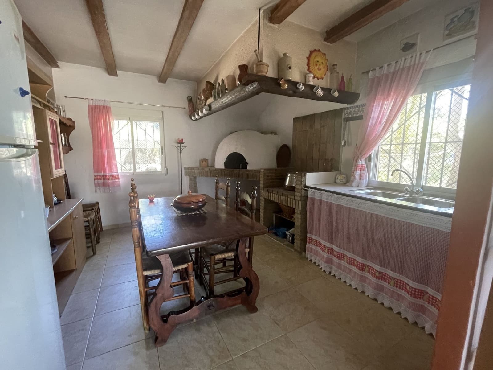 4 soveværelse Villa til salg i Confrides med garage - € 230.000 (Ref: 8315834)