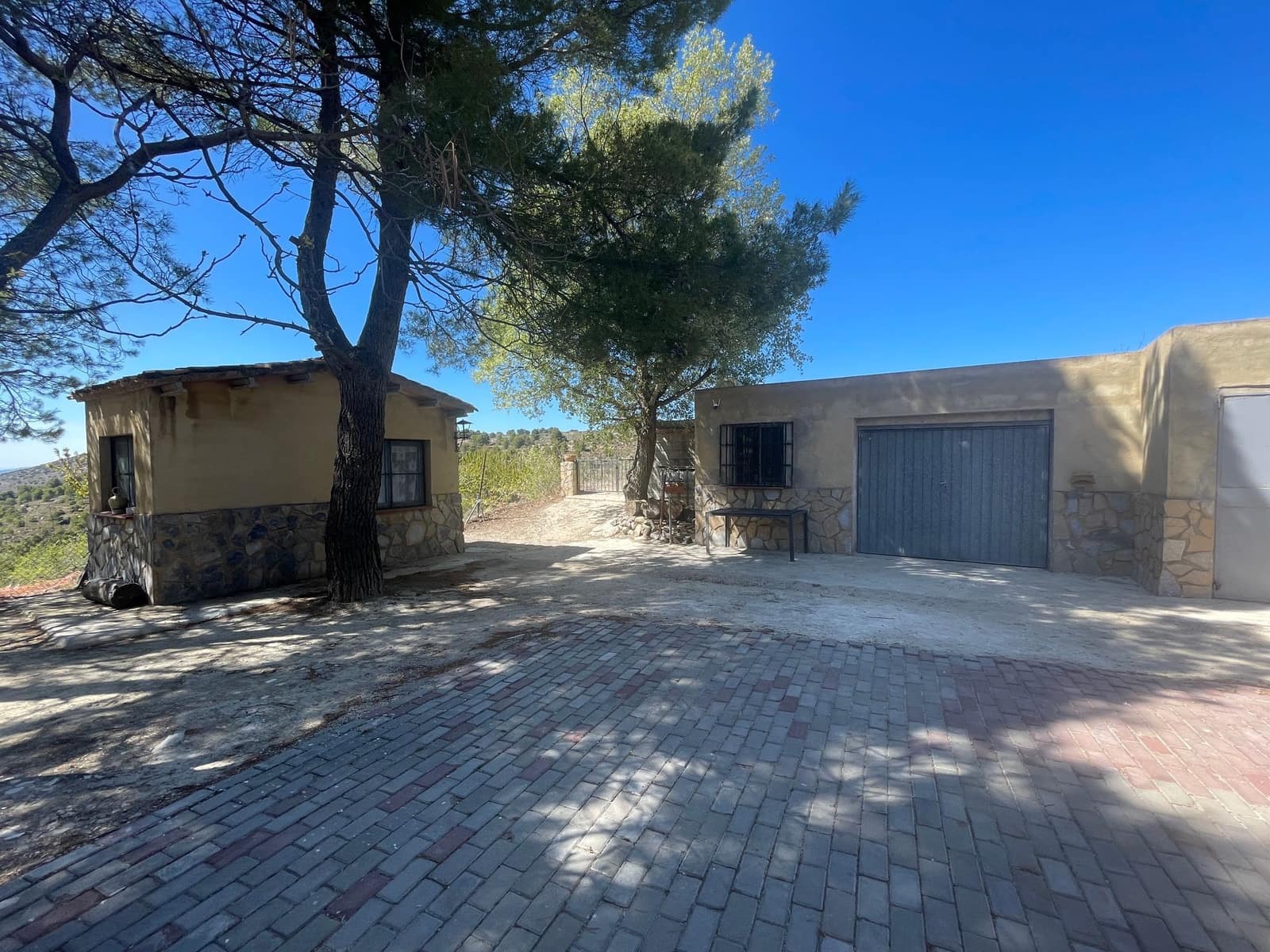 4 soveværelse Villa til salg i Confrides med garage - € 230.000 (Ref: 8315834)