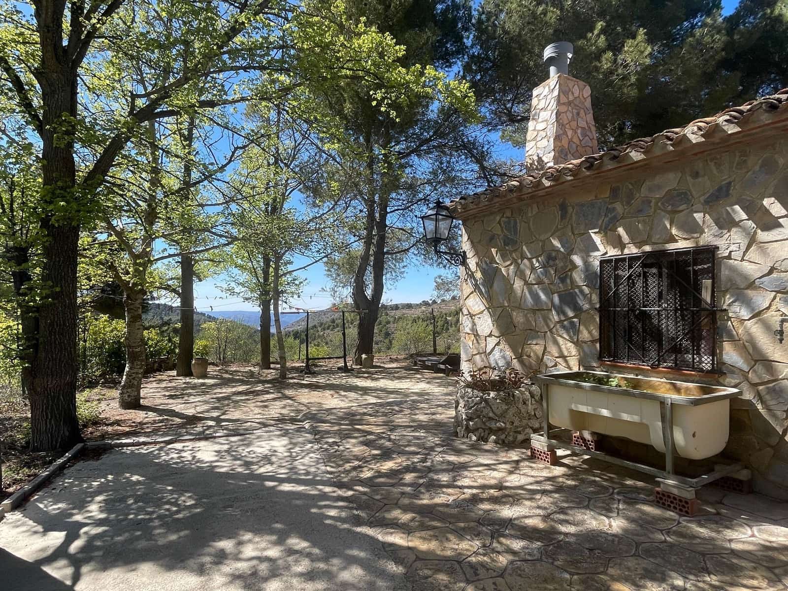 4 soveværelse Villa til salg i Confrides med garage - € 230.000 (Ref: 8315834)