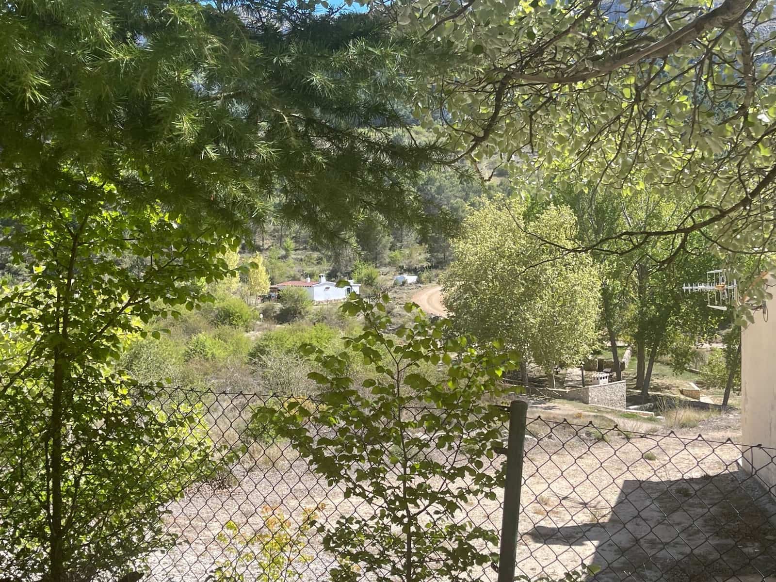 4 soveværelse Villa til salg i Confrides med garage - € 230.000 (Ref: 8315834)