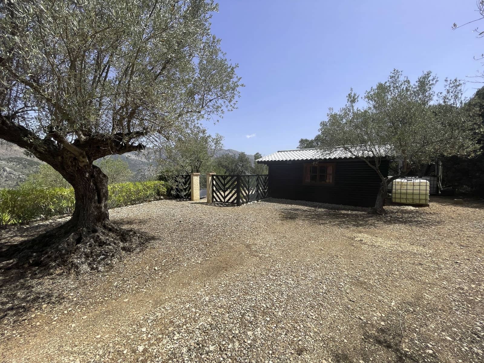 3 soveværelse Villa til salg i Confrides med garage - € 297.000 (Ref: 8438392)