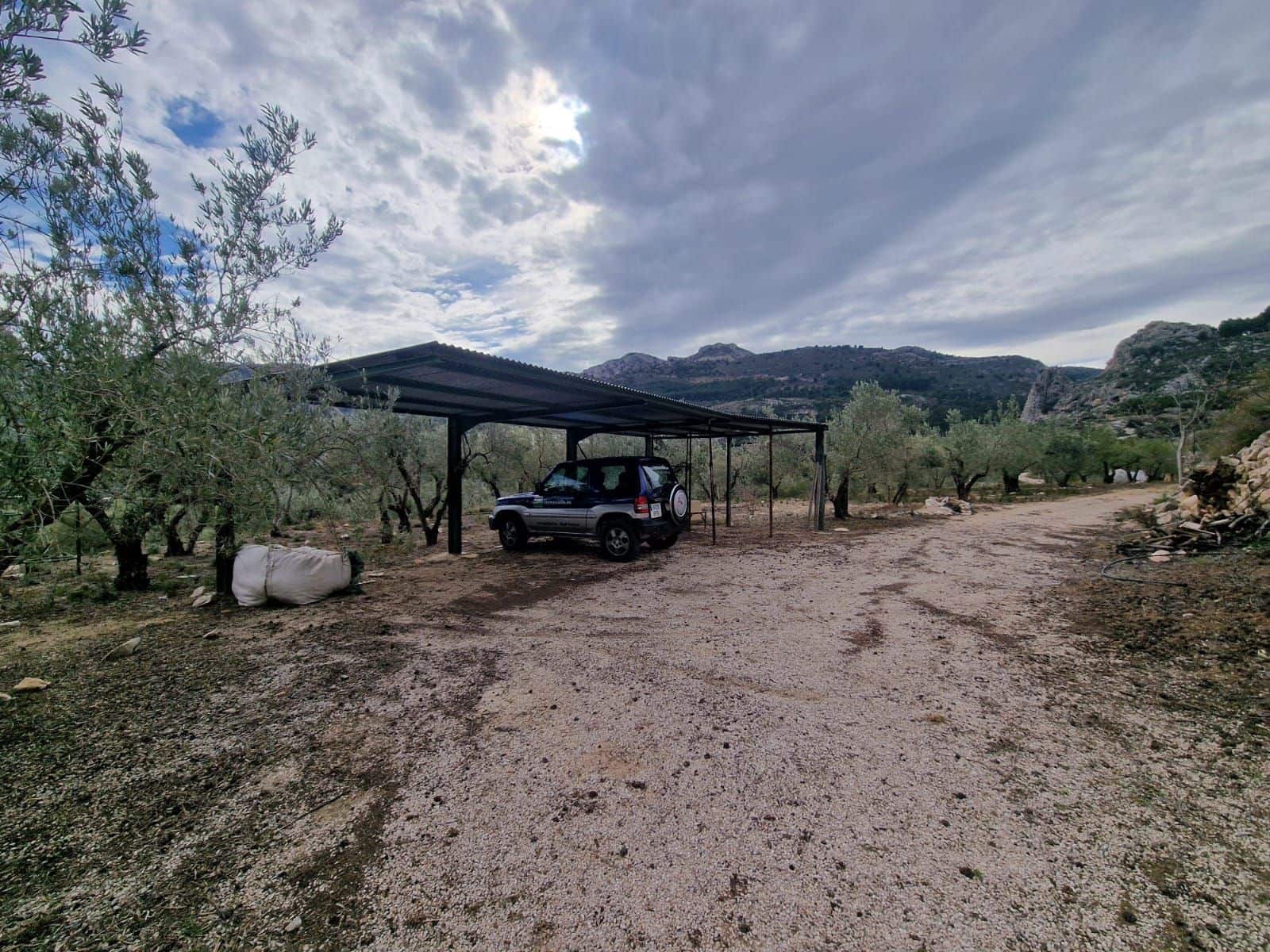 1 bedroom Villa for sale in Confrides with pool garage - € 150,000 (Ref: 8805880)