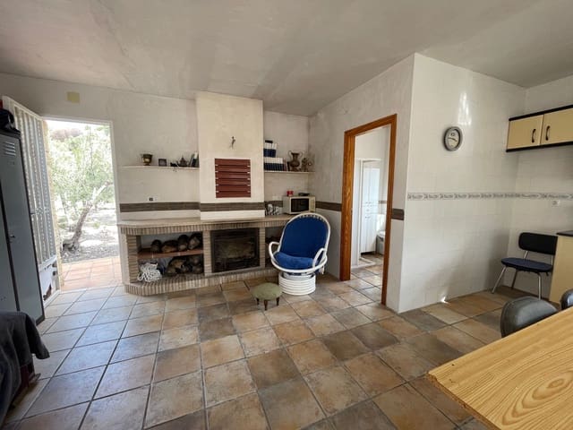 1 soveværelse Villa til salg i Confrides med swimmingpool garage - € 150.000 (Ref: 8805880)