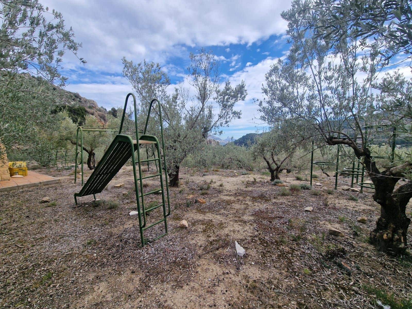 1 bedroom Villa for sale in Confrides with pool garage - € 150,000 (Ref: 8805880)