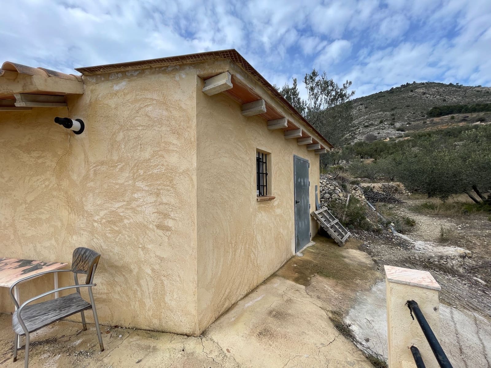 1 bedroom Villa for sale in Confrides - € 150,000 (Ref: 8809232)