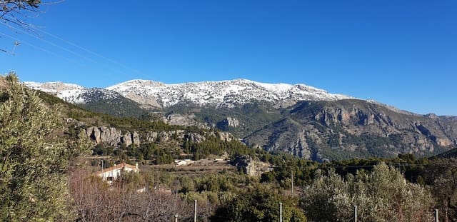 1 soveværelse Villa til salg i Confrides - € 130.000 (Ref: 8968013)