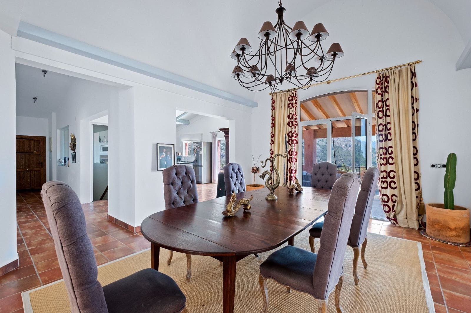 3 bedroom Villa for sale in Guadalest with pool - € 900,000 (Ref: 9447380)