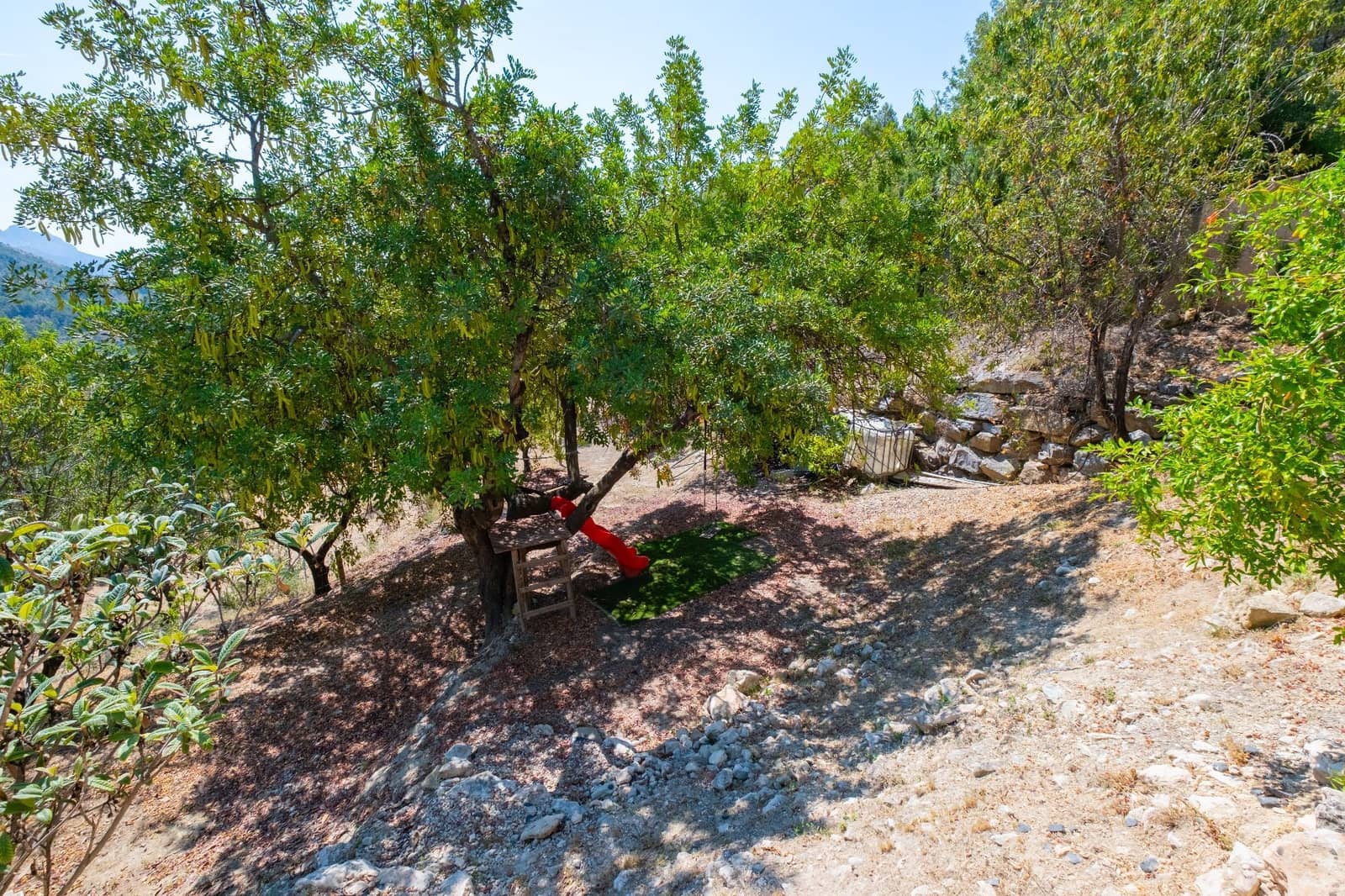 3 bedroom Villa for sale in Guadalest with pool - € 900,000 (Ref: 9447380)