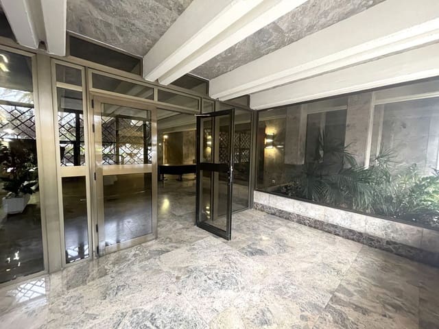 4 makuuhuone Huoneisto myytävänä paikassa Alicante kaupunki - 670 000 € (Ref: 9447382)