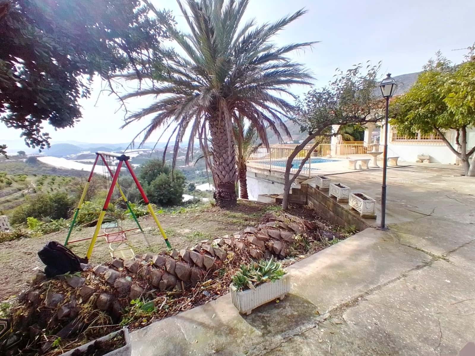 3 bedroom Villa for sale in Callosa d'En Sarria with pool - € 380,000 (Ref: 9447383)