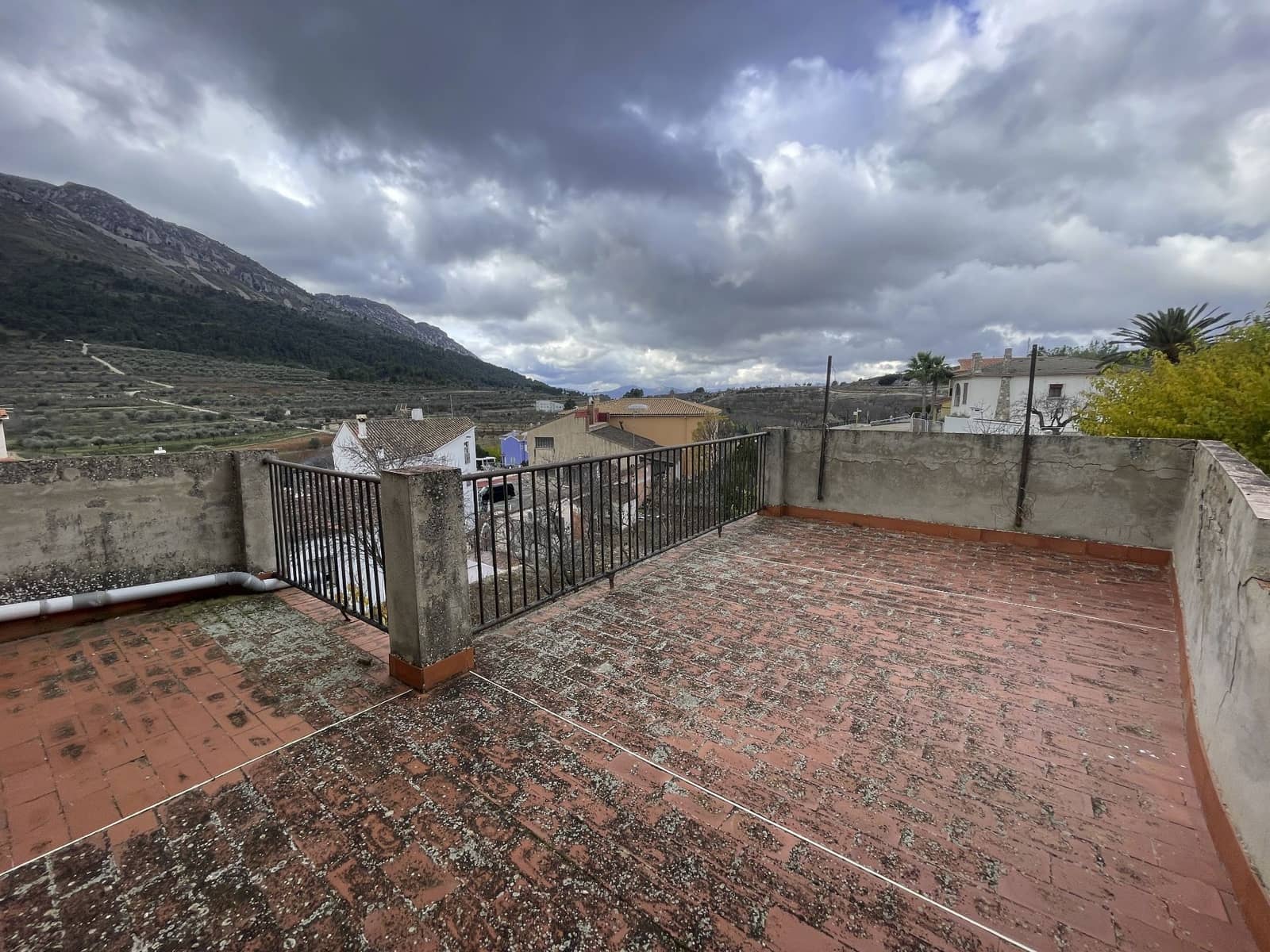 6 Zimmer Haus zu verkaufen in Facheca - 79.000 € (Ref: 9470806)