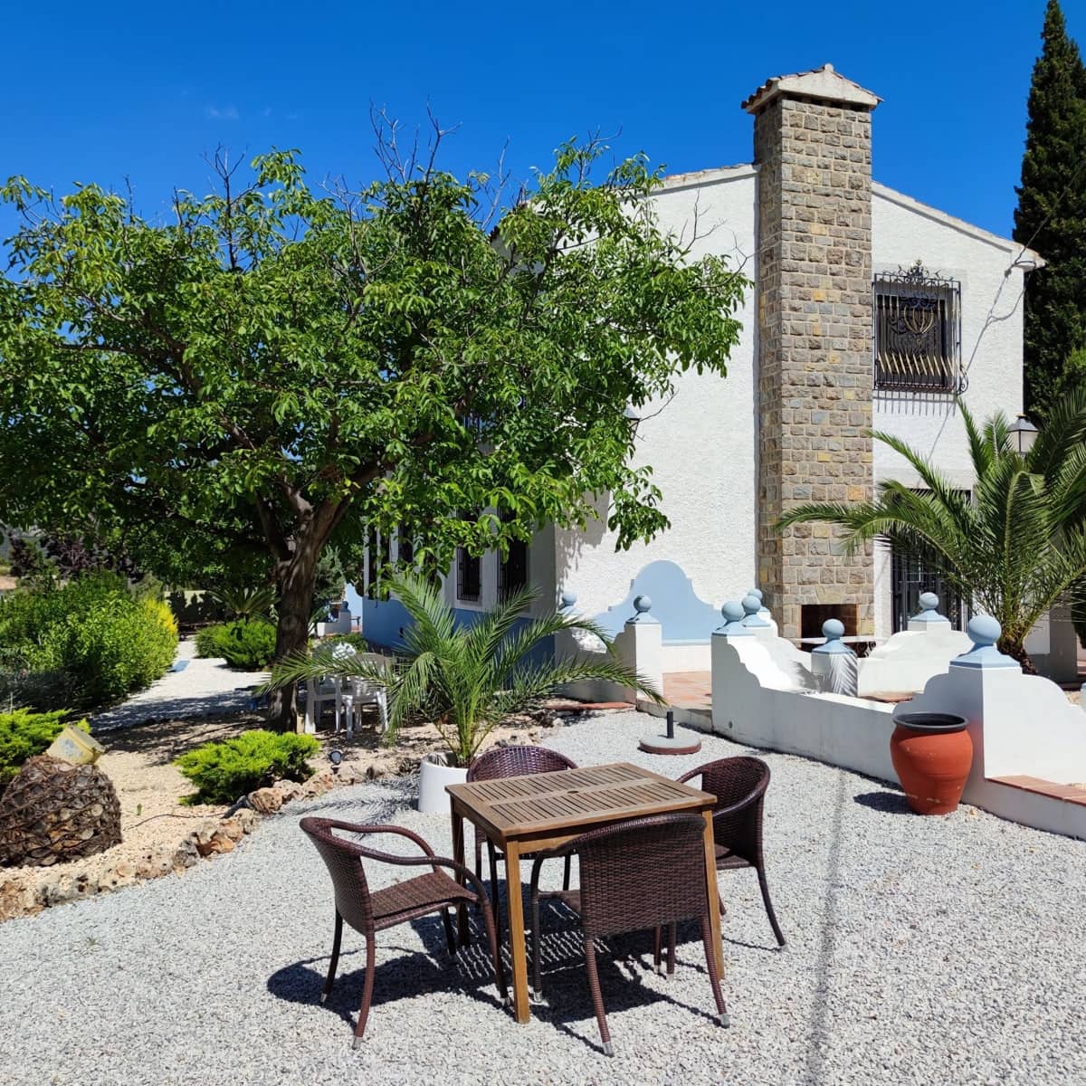 3 bedroom Villa for sale in Guadalest with garage - € 490,000 (Ref: 9518470)