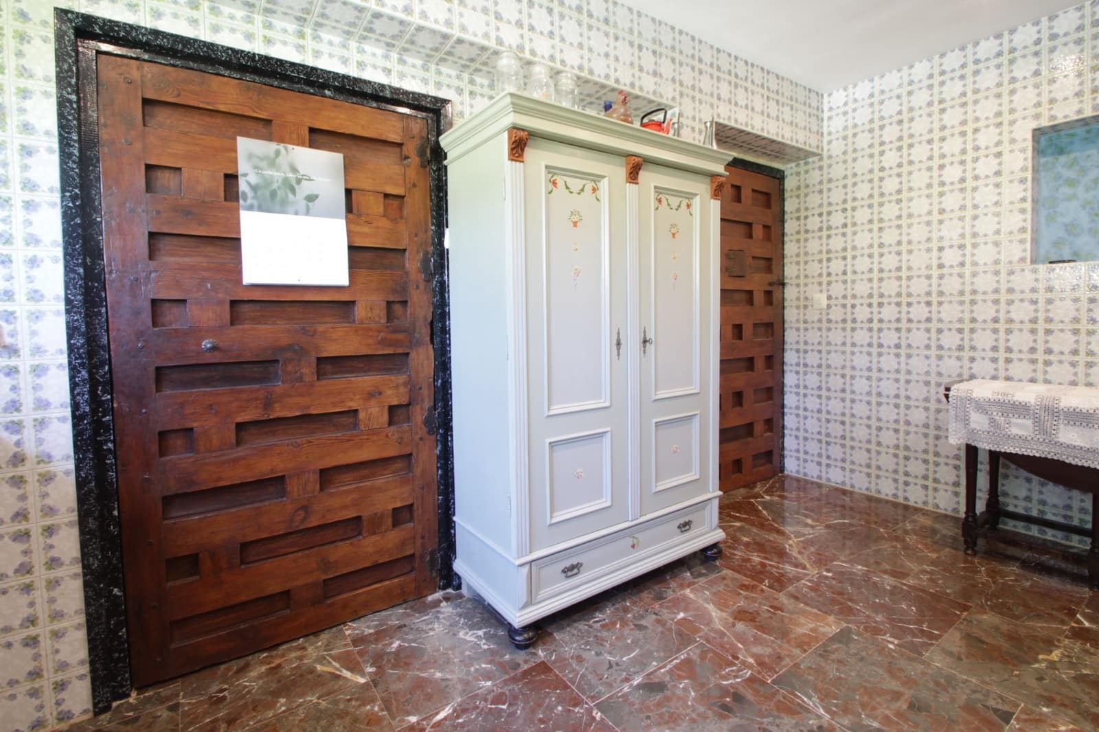 3 bedroom Villa for sale in Guadalest with garage - € 490,000 (Ref: 9518470)