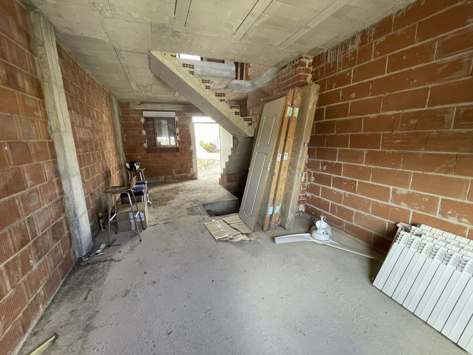 Casa de 1 habitación en Confrides en venta - 105.000 € (Ref: 9745224)