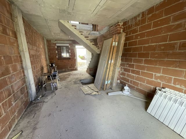 Casa de 1 habitación en Confrides en venta - 105.000 € (Ref: 9745224)