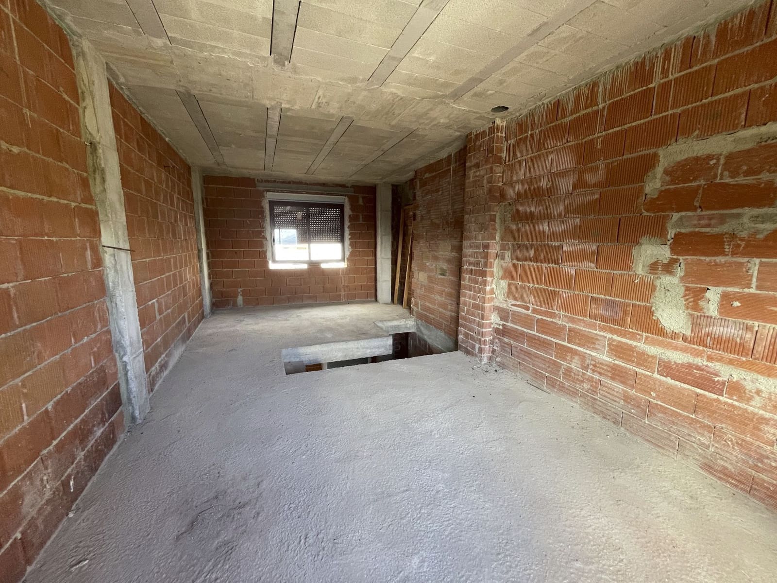 Casa de 1 habitación en Confrides en venta - 105.000 € (Ref: 9745224)