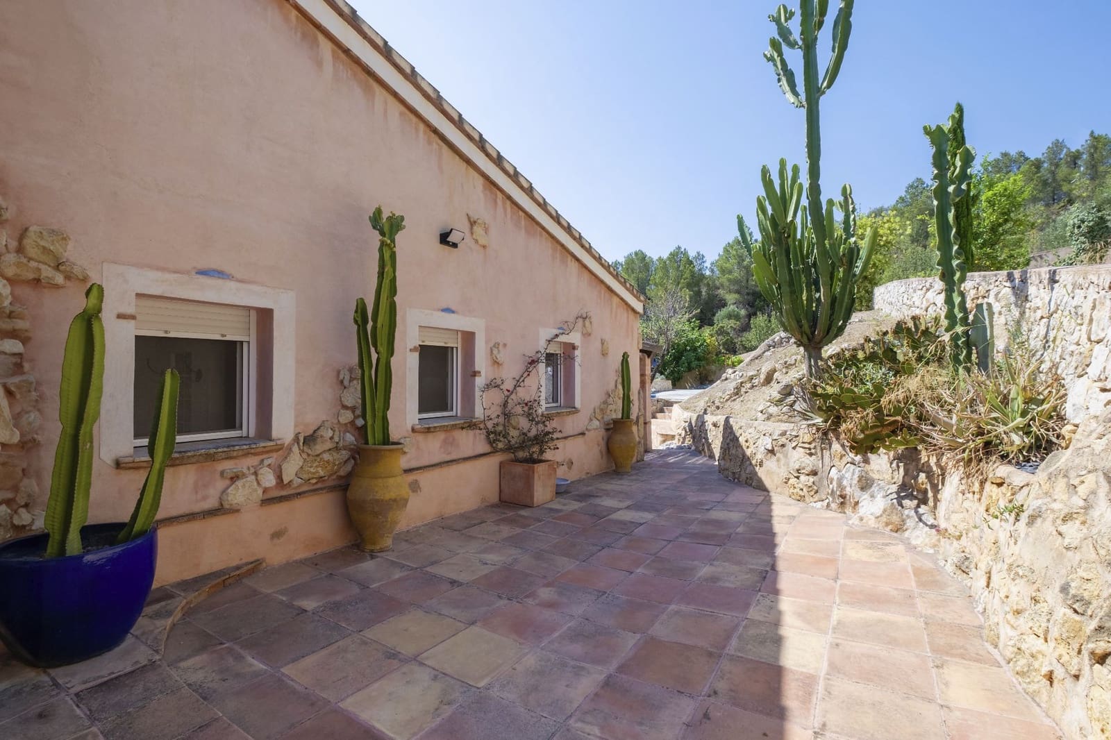 4 bedroom Villa for sale in Callosa d'En Sarria with pool garage - € 900,000 (Ref: 9745225)