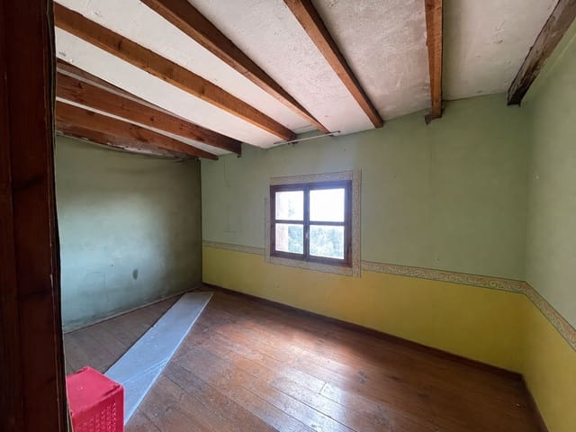 4 soveværelse Villa til salg i Sella - € 135.000 (Ref: 9943897)