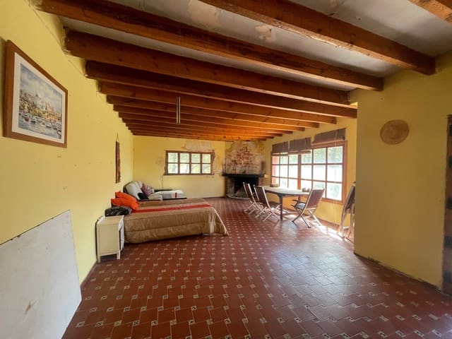 4 soveværelse Villa til salg i Sella - € 135.000 (Ref: 9943897)
