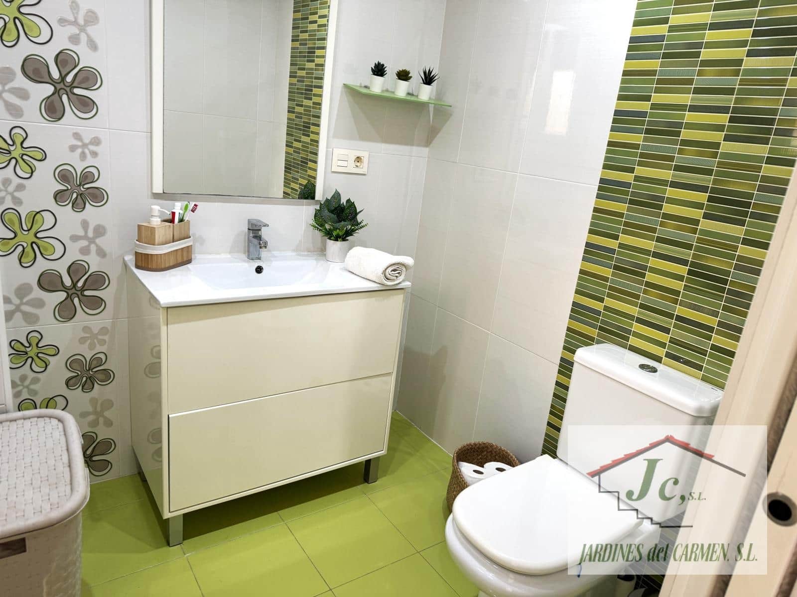 3 bedroom Villa for sale in Velez-Malaga with pool garage - € 468,800 (Ref: 10132791)