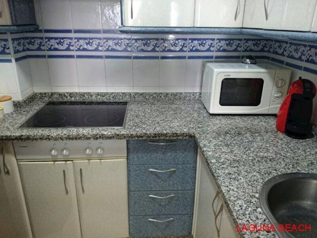 2 sypialnia Mieszkanie do wynajęcia w Torrox-Costa, Torrox z basenem garażem - 600 € (Ref: 3673345)