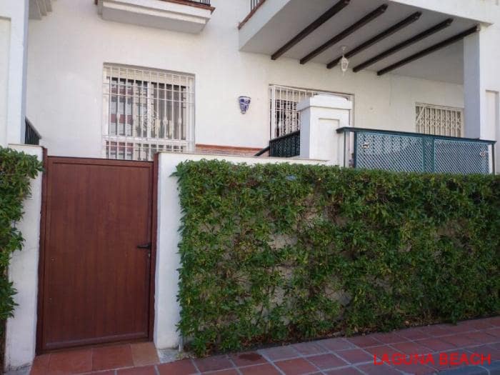 2 sypialnia Mieszkanie do wynajęcia w Torrox-Costa z basenem garażem - 600 € (Ref: 3673345)