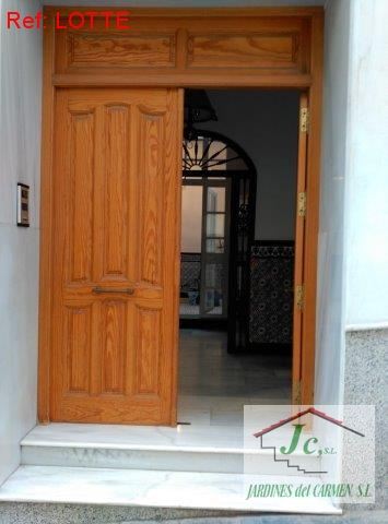 5 Zimmer Haus zu verkaufen in Velez-Malaga - 380.000 € (Ref: 3673376)