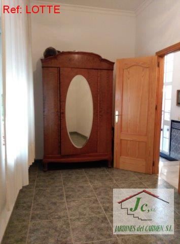 5 Zimmer Haus zu verkaufen in Velez-Malaga - 380.000 € (Ref: 3673376)