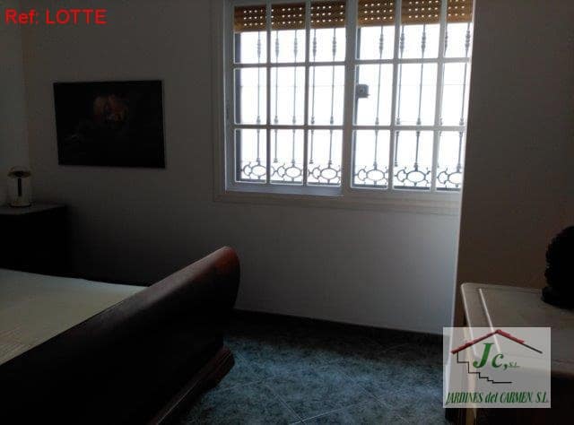 5 Zimmer Haus zu verkaufen in Velez-Malaga - 380.000 € (Ref: 3673376)