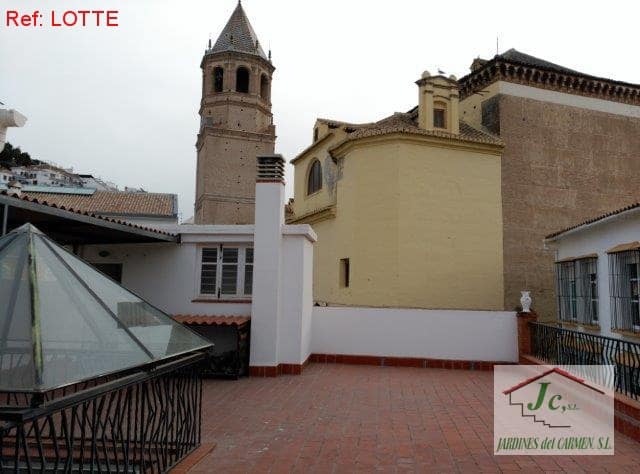 5 Zimmer Haus zu verkaufen in Velez-Malaga - 380.000 € (Ref: 3673376)