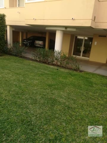 3 soverom Leilighet til leie i Torre del Mar, Vélez-Málaga med svømmebasseng garasje - € 800 (Ref: 4737422)