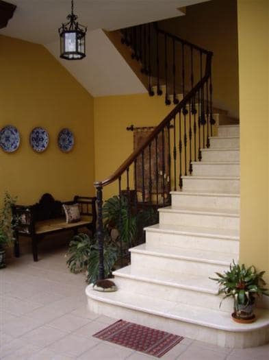 7 bedroom Villa for sale in Velez-Malaga with pool garage - € 1,190,000 (Ref: 5094348)