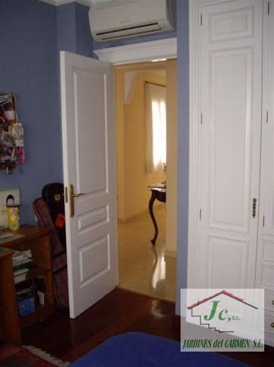 7 bedroom Villa for sale in Velez-Malaga with pool garage - € 1,190,000 (Ref: 5094348)