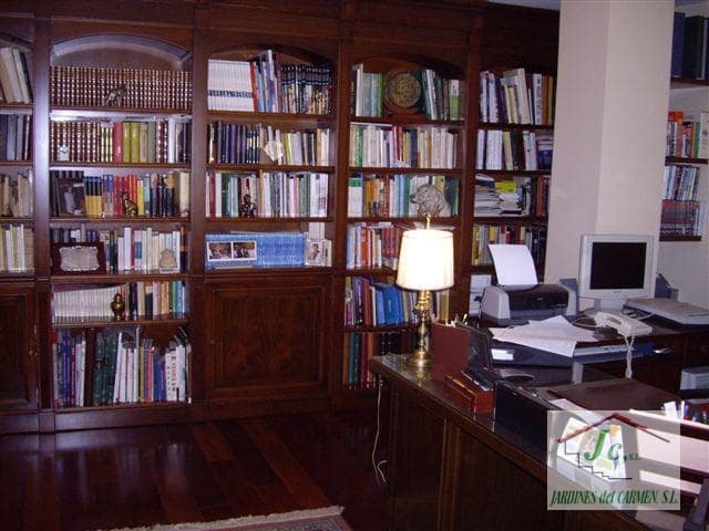 7 Zimmer Villa zu verkaufen in Vélez-Málaga mit Pool Garage - 1.190.000 € (Ref: 5094348)