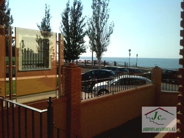 4 bedroom Beach Apartment for holiday rental in Torre del Mar - € 1,400 (Ref: 5125489)