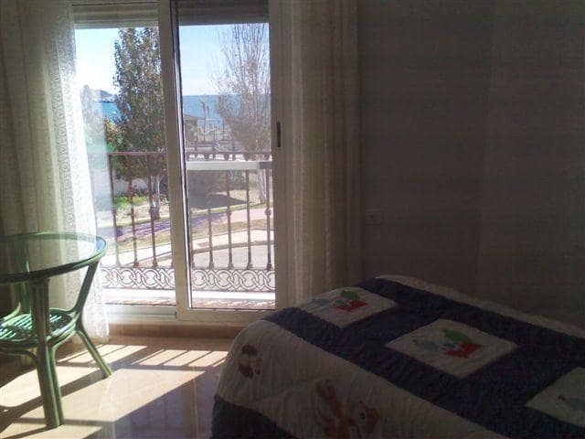 4 bedroom Beach Apartment for holiday rental in Torre del Mar - € 1,400 (Ref: 5125489)