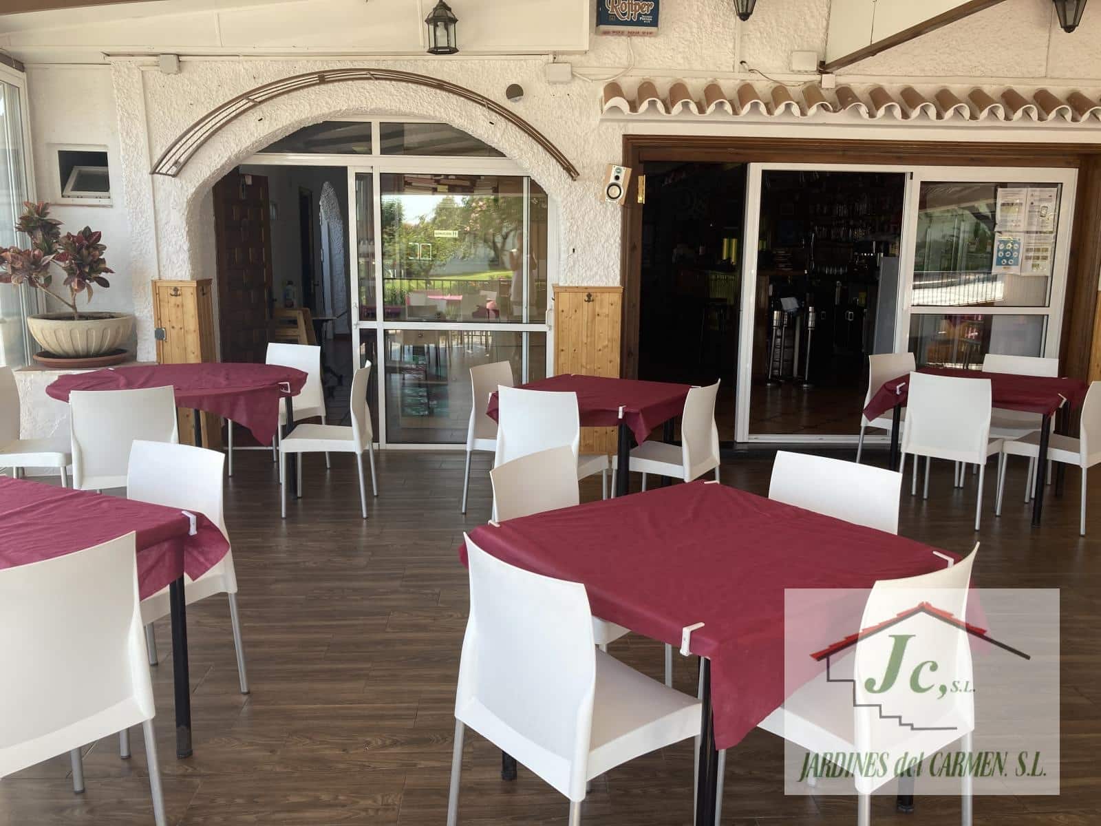 Komercyjne na sprzedaż w Nerja - 700 000 € (Ref: 6248865)