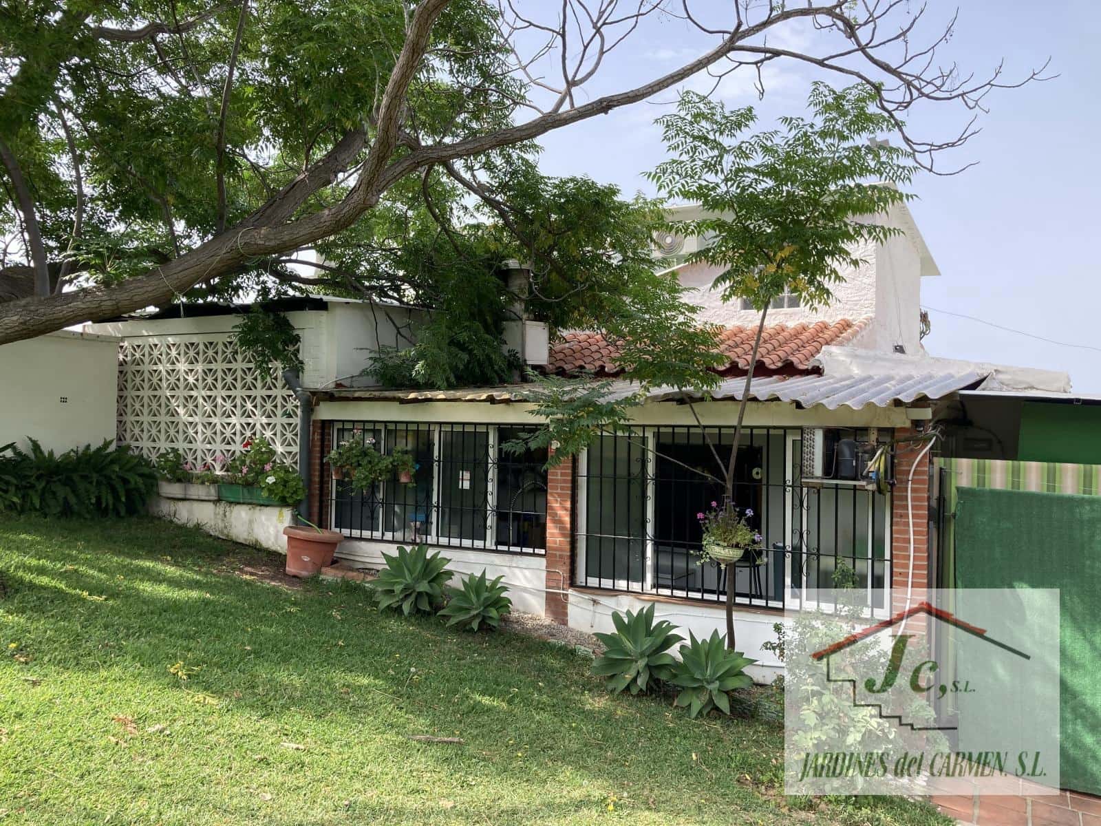 Komercyjne na sprzedaż w Nerja - 700 000 € (Ref: 6248865)