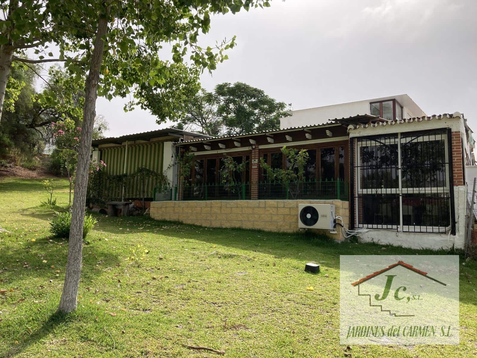 Komercyjne na sprzedaż w Nerja - 700 000 € (Ref: 6248865)