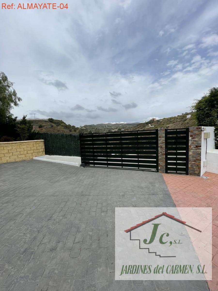 3 soveværelse Villa til salg i Almayate med swimmingpool garage - € 1.398.000 (Ref: 6350340)