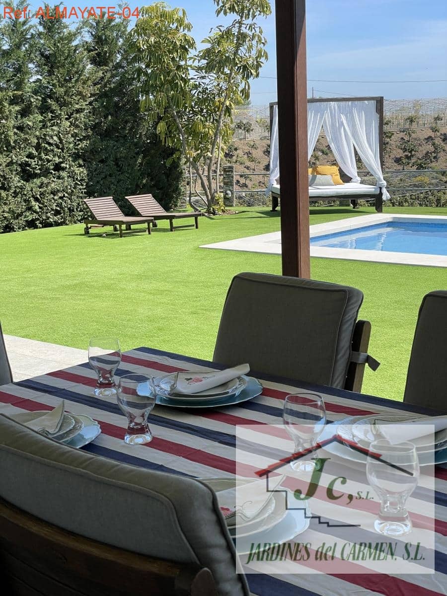 3 soveværelse Villa til salg i Almayate med swimmingpool garage - € 1.398.000 (Ref: 6350340)