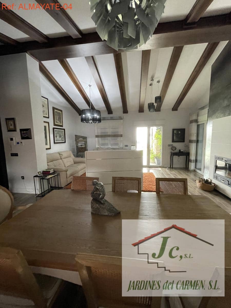 3 soveværelse Villa til salg i Almayate med swimmingpool garage - € 1.398.000 (Ref: 6350340)