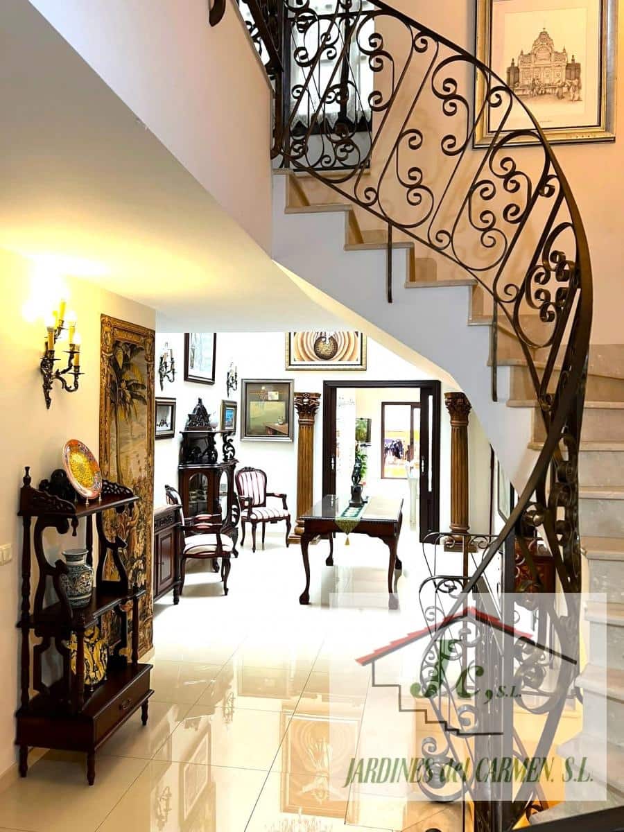 6 soveværelse Rækkehus til salg i Nerja - € 1.490.000 (Ref: 7431296)