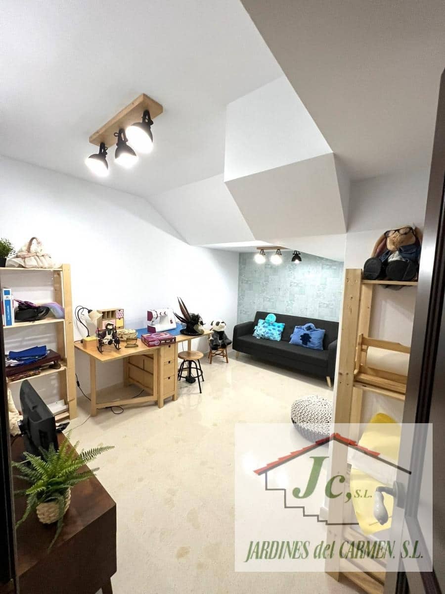 6 soveværelse Rækkehus til salg i Nerja - € 1.490.000 (Ref: 7431296)