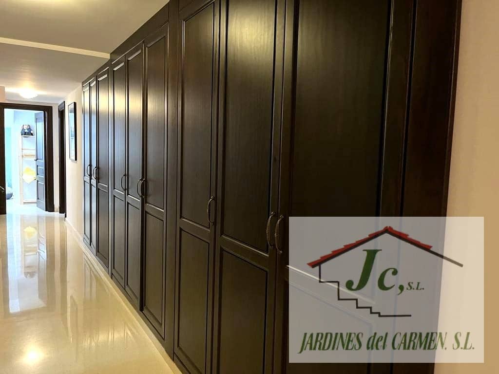 6 soveværelse Rækkehus til salg i Nerja - € 1.490.000 (Ref: 7431296)