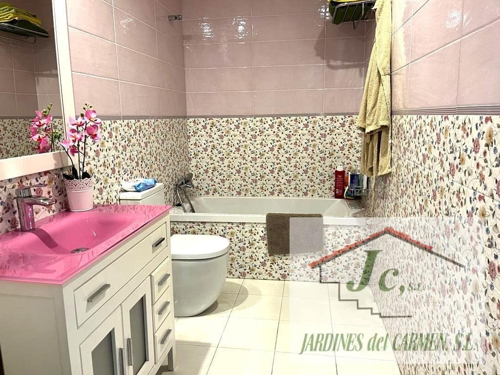 6 soveværelse Rækkehus til salg i Nerja - € 1.490.000 (Ref: 7431296)