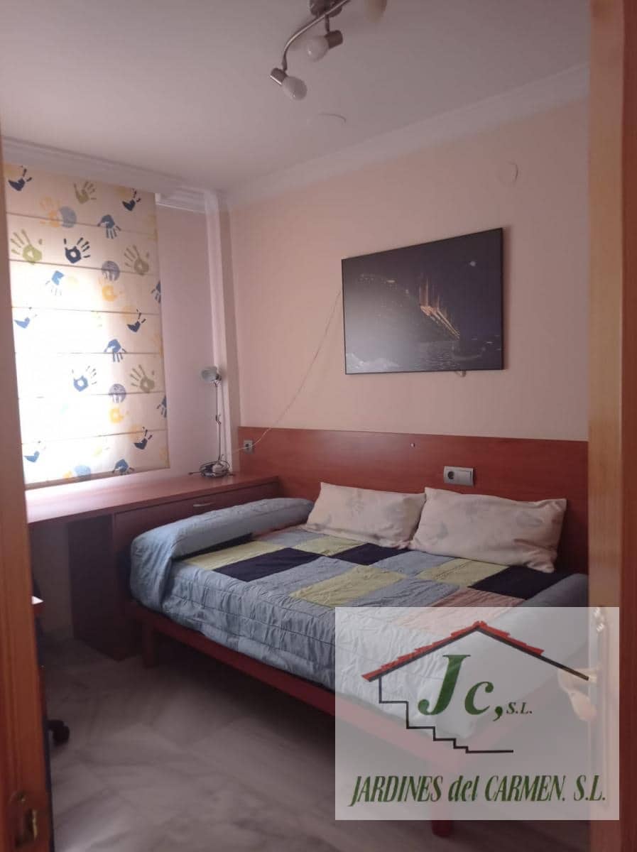 3 soveværelse Strandlejlighed til leje i Torre del Mar med garage - € 1.150 (Ref: 7896821)