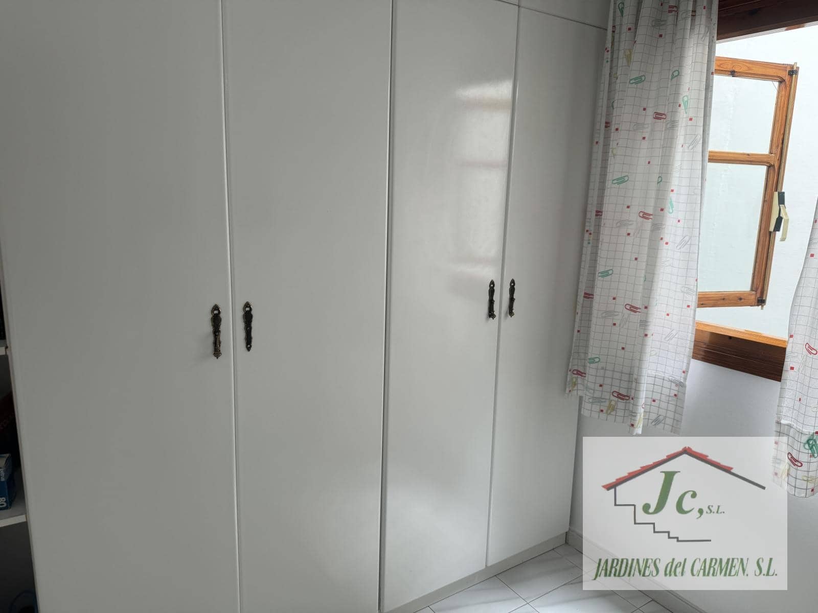 4 soverom Hus til salgs i Velez-Malaga med garasje - € 215 000 (Ref: 8461225)